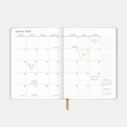 2025 Hazelnut Leaves Planner